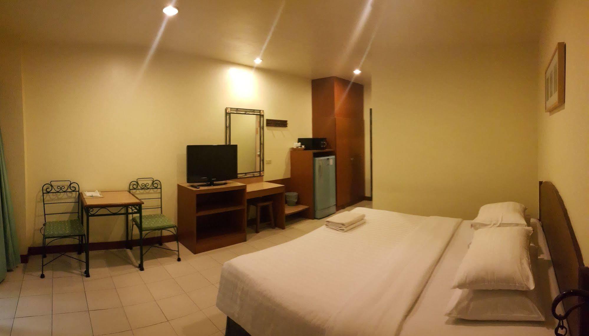 Opey De Place Pattaya Eksteriør bilde