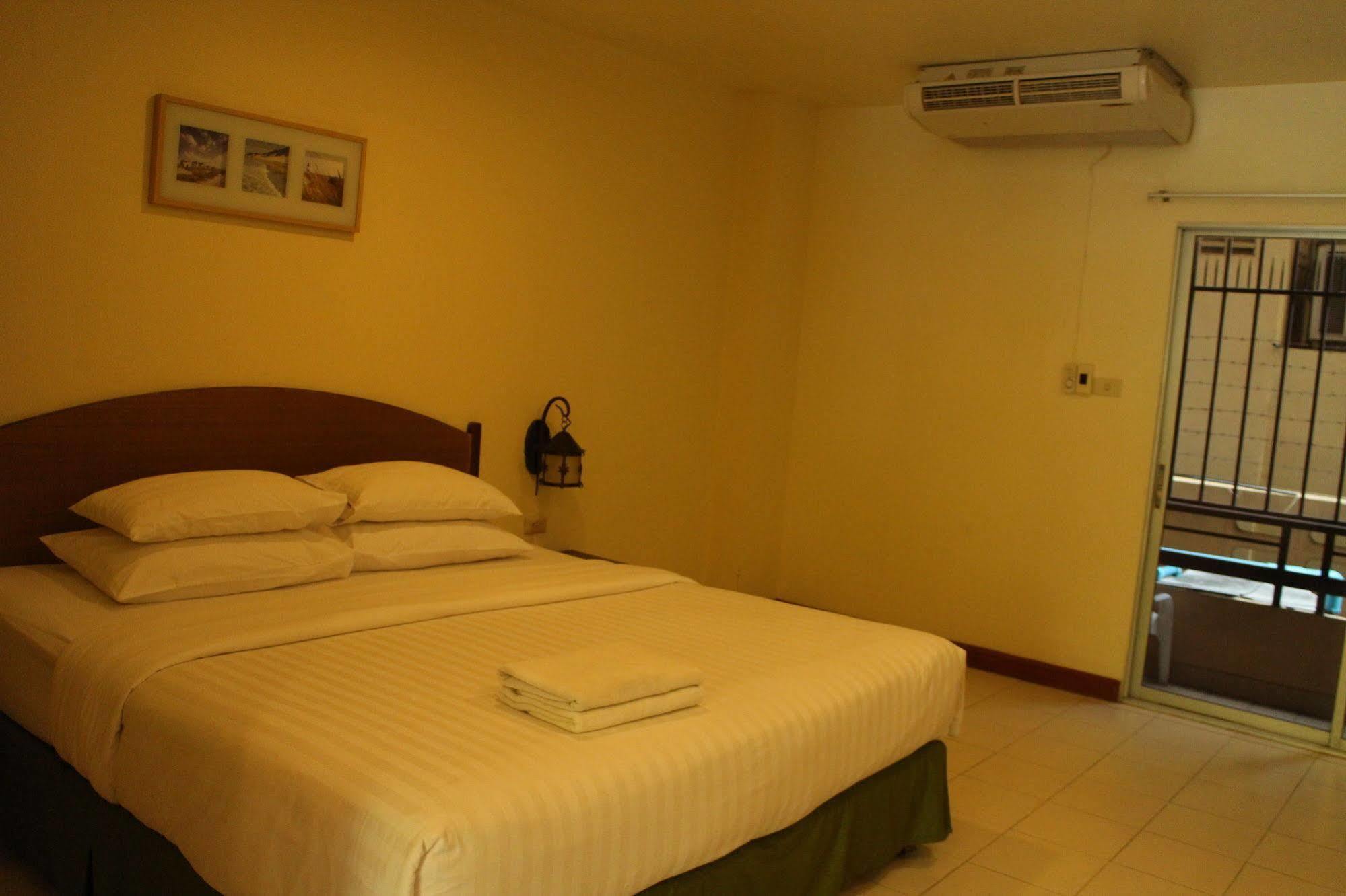 Opey De Place Pattaya Eksteriør bilde