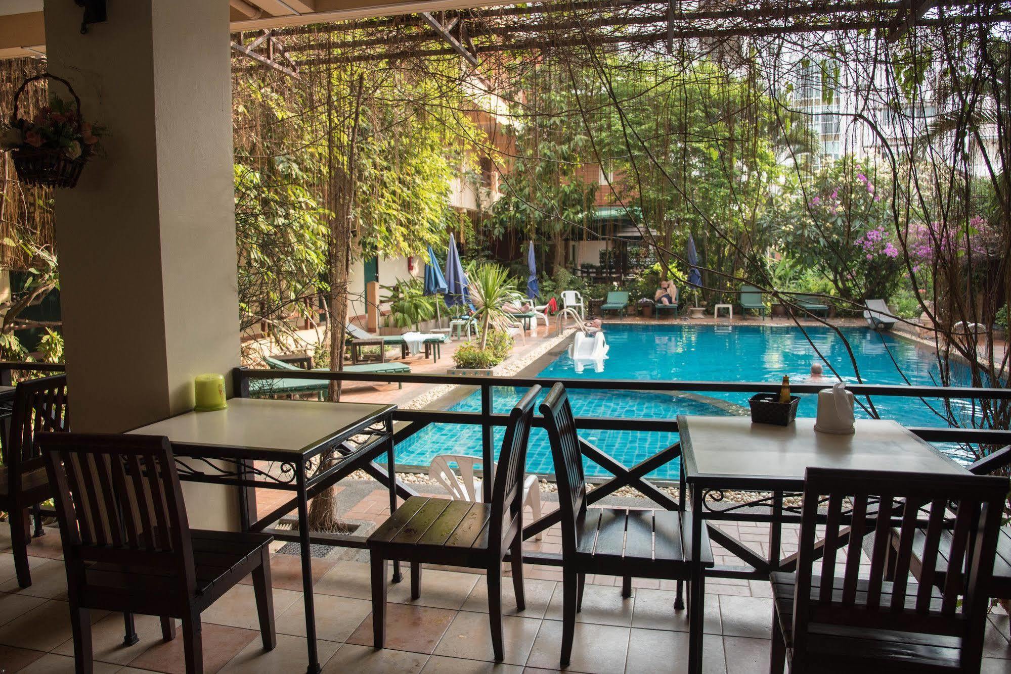 Opey De Place Pattaya Eksteriør bilde